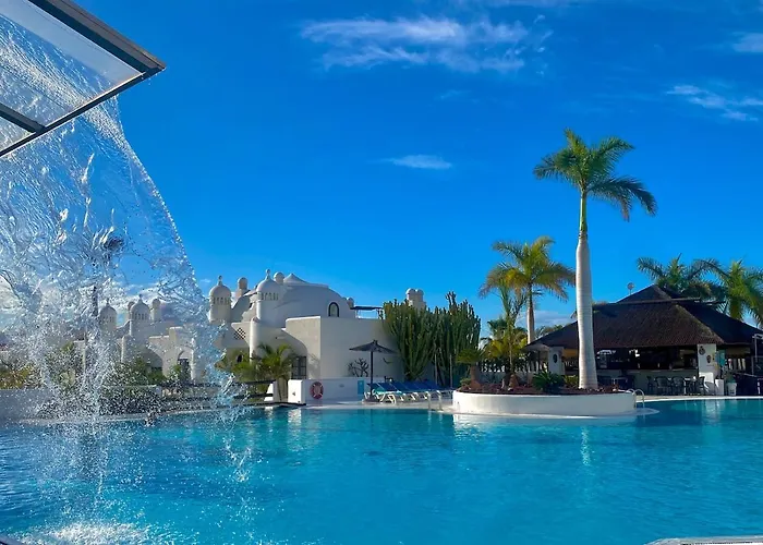 شقة Deluxe - Oceanfront, Heated Pool