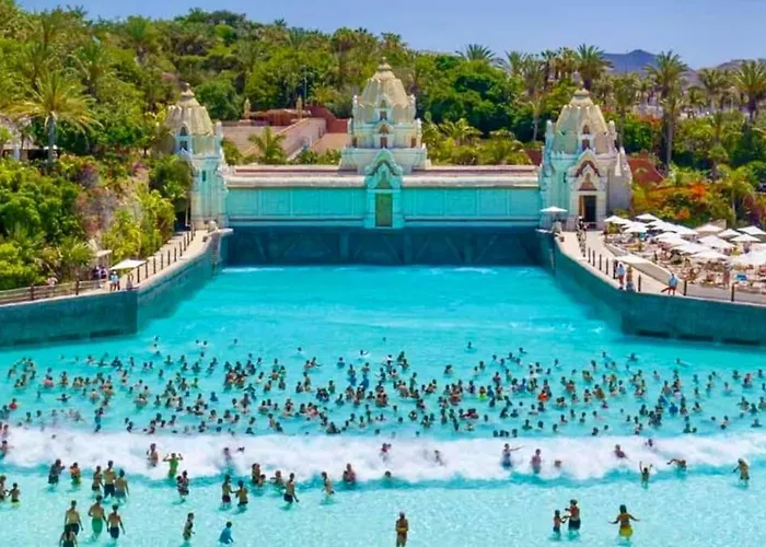 Deluxe - Oceanfront, Heated Pool * أذيخي