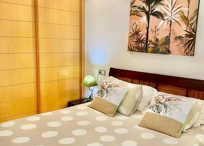 Deluxe - Oceanfront, Heated Pool Apartman Costa Adeje (Tenerife)