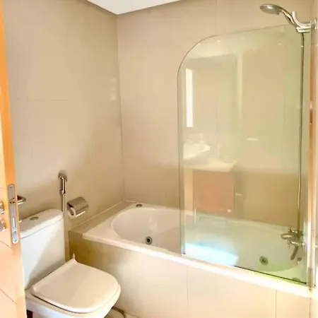 Apartamento Deluxe - Oceanfront, Heated Pool *