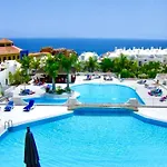 Deluxe - Oceanfront, Heated Pool 公寓 阿德耶