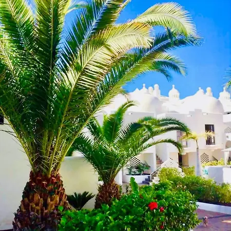 Appartement Deluxe - Oceanfront, Heated Pool *